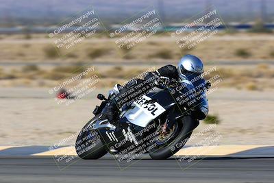 media/Jan-09-2022-SoCal Trackdays (Sun) [[2b1fec8404]]/Turn 11 (935am)/